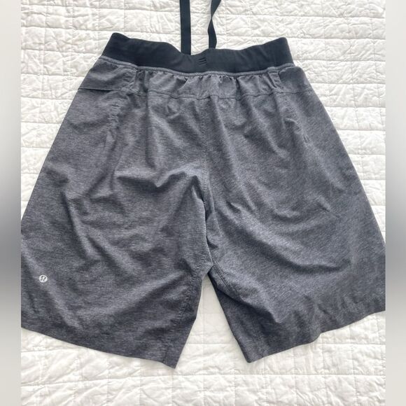 Lululemon Grey drawstring athletic running shorts 10” size medium - Picture 2 of 9